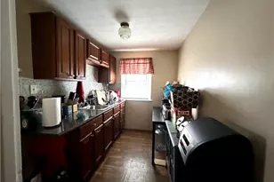868 Main St, Pawtucket, RI 02860 - Photo 6