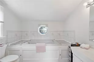 119 Frederick St, East Providence, RI 02916 - Photo 18