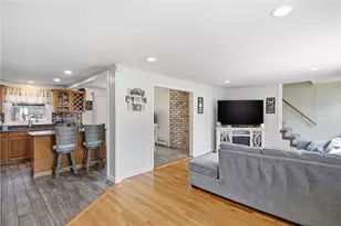 119 Frederick St, East Providence, RI 02916 - Photo 6