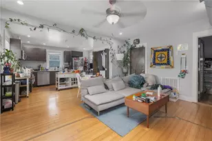64 Pitman St, Providence, RI 02906 - Photo 8