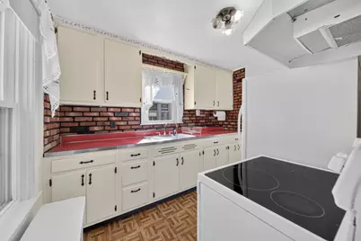 149 Columbia Avenue, Warwick, RI 02888 - Photo 10