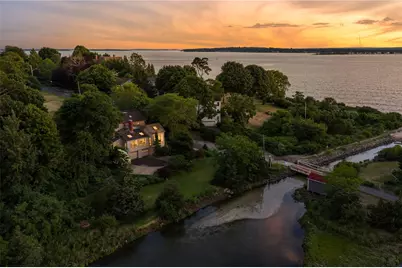 10 Nayatt Road, Barrington, RI 02806 - Photo 2
