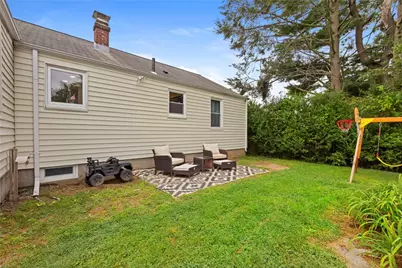 198 Holland Street, Cranston, RI 02920 - Photo 40