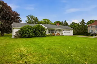 1290 West Main Road, Portsmouth, RI 02871 - Photo 1