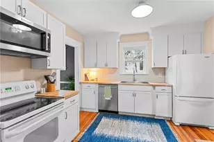 84 Waterman Ave, Cranston, RI 02910 - Photo 12