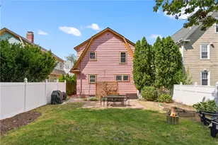 84 Waterman Ave, Cranston, RI 02910 - Photo 32