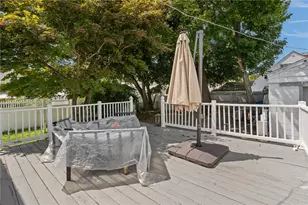 23 Crothers Ave, Cranston, RI 02910 - Photo 14