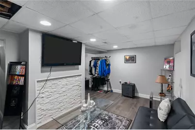 23 Crothers Avenue, Cranston, RI 02910 - Photo 16