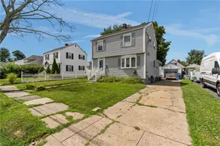 23 Crothers Ave, Cranston, RI 02910 - Photo 2