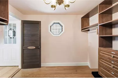 201 Randolph Avenue, Tiverton, RI 02878 - Photo 8