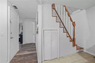 329 Plainfield St, Providence, RI 02909 - Photo 22