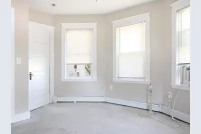 221 Warren Avenue, East Providence, RI 02914 - Photo 14