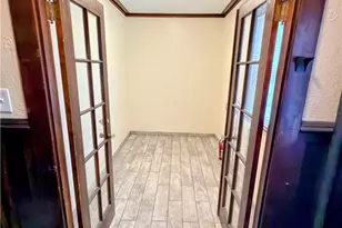 221 Warren Ave, East Providence, RI 02914 - Photo 12