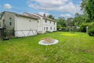 171 Tiogue Ave, Coventry, RI 02816 - Photo 2