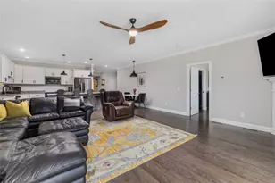 107 Old River Rd, Lincoln, RI 02865 - Photo 22