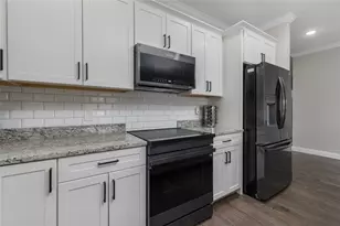 107 Old River Rd, Lincoln, RI 02865 - Photo 16