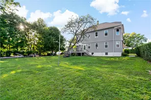 207 Welfare Ave, Warwick, RI 02888 - Photo 2