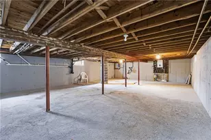 7 Rice St, Johnston, RI 02919 - Photo 20