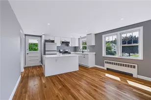 7 Rice St, Johnston, RI 02919 - Photo 10