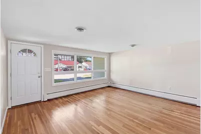 165 Shawmut Avenue, Central Falls, RI 02863 - Photo 4