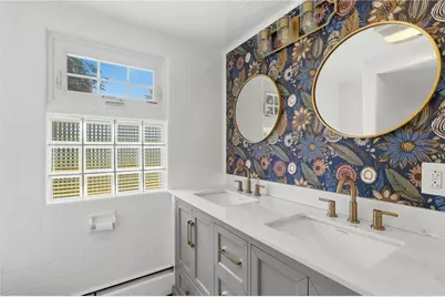 165 Shawmut Avenue, Central Falls, RI 02863 - Photo 20