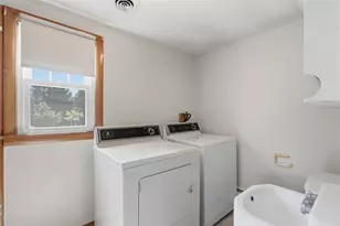 165 Shawmut Ave, Central Falls, RI 02863 - Photo 22