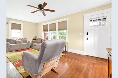 26 Gentian Avenue, Providence, RI 02908 - Photo 16