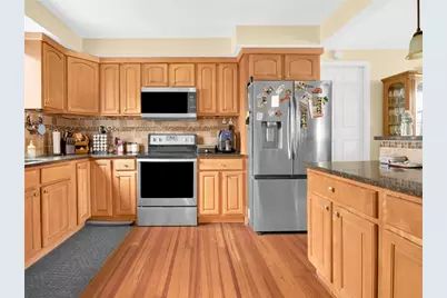 26 Gentian Avenue, Providence, RI 02908 - Photo 6