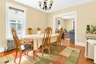 26 Gentian Ave, Providence, RI 02908 - Photo 10
