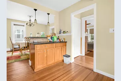 26 Gentian Avenue, Providence, RI 02908 - Photo 8