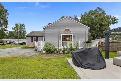 24 Fairbanks Avenue, Burrillville, RI 02859 - Photo 4