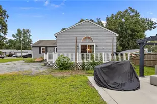 24 Fairbanks Ave, Burrillville, RI 02859 - Photo 4