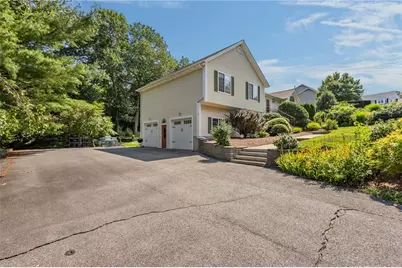 22 Apple Ridge Road, Cumberland, RI 02864 - Photo 2