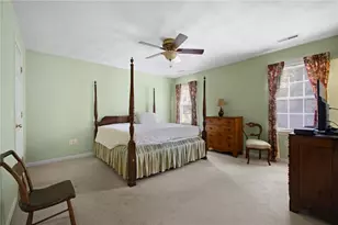 22 Apple Ridge Rd, Cumberland, RI 02864 - Photo 10