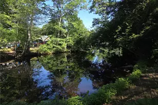 31 Lakeside Dr, Hopkinton, RI 02832 - Photo 4