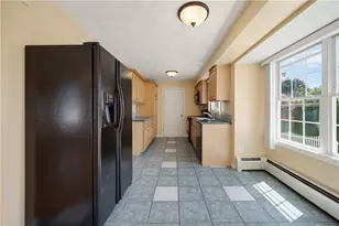 30 Gianna Dr, Cranston, RI 02921 - Photo 12