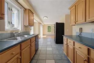 30 Gianna Dr, Cranston, RI 02921 - Photo 14