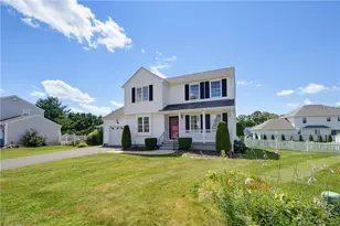 30 Gianna Dr, Cranston, RI 02921 - Photo 2