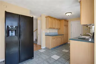 30 Gianna Dr, Cranston, RI 02921 - Photo 12