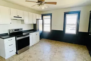 10 Arlington St, East Providence, RI 02914 - Photo 1