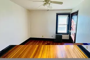 10 Arlington St, East Providence, RI 02914 - Photo 8