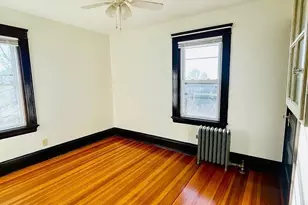 10 Arlington St, East Providence, RI 02914 - Photo 10