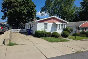 223 Wallace St, Providence, RI 02909 - Photo 2
