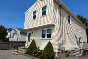 89 Manomet St, Providence, RI 02908 - Photo 18