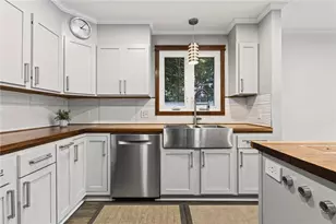 336 Williams St, Providence, RI 02906 - Photo 12