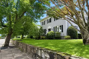 525 Pleasant St, Pawtucket, RI 02860 - Photo 1