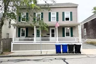 10 Hammond St, Newport, RI 02840 - Photo 22