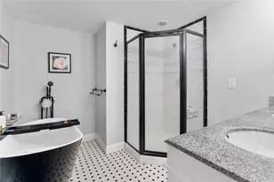3 William St, Bristol, RI 02809 - Photo 16