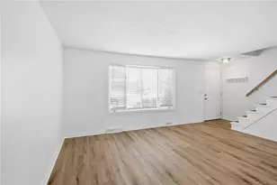 23 Benefit St, Warwick, RI 02886 - Photo 10