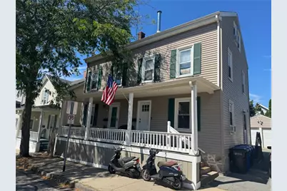10 Hammond Street #B, Newport, RI 02840 - Photo 1